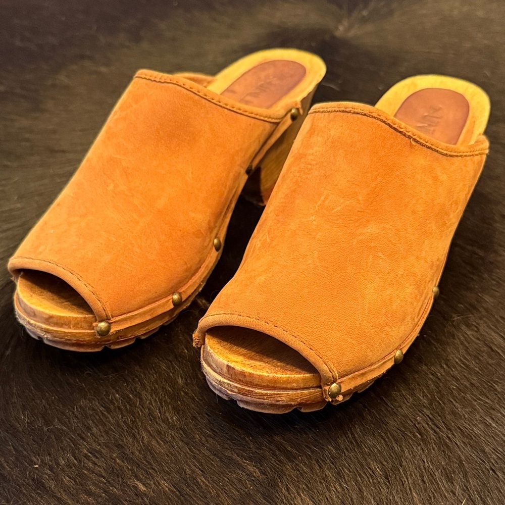 Unlisted Tan Mules & Clogs